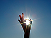 ID 3096821 | Silhouette einer weiblichen Hand und strahlende Sonne | Foto mit hoher Auflösung ID 3096821 | Silhouette einer weiblichen Hand und strahlende Sonne | Foto mit hoher Auflösung | CLIPARTO