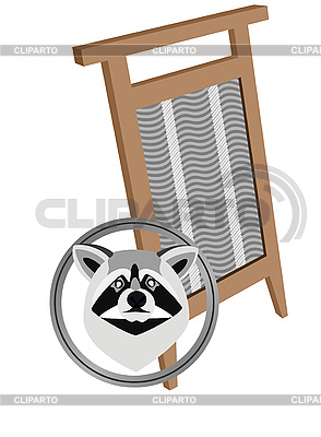 3138352-raccoon-and-board-washing.jpg