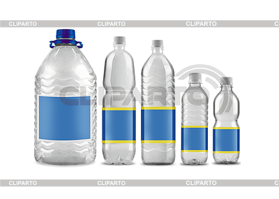 El agua embotellada en 5 tamaños | Foto de alta resolución |ID 3242659