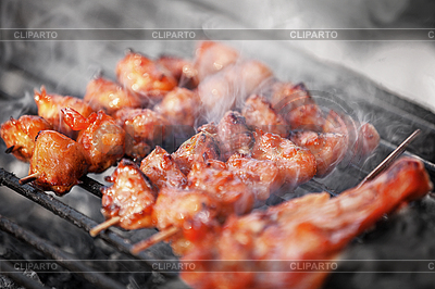 Fried Chicken Schaschlik - Thai-Essen | Foto mit hoher Auflösung |ID 3144314