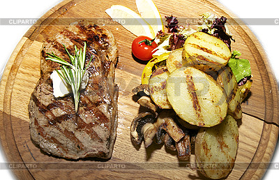 Filete y patatas | Foto de alta resolución |ID 3185289